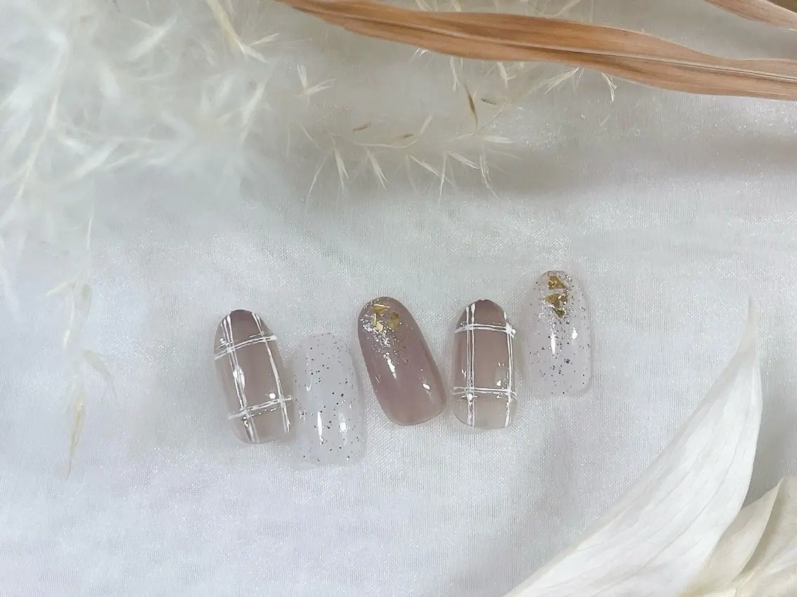 ネイル アートネイル フットネイル ジェルネイル パラジェル 冬ネイル ハンドネイル kiki nail &brow二子玉川の眉毛・アイブロウイメージ