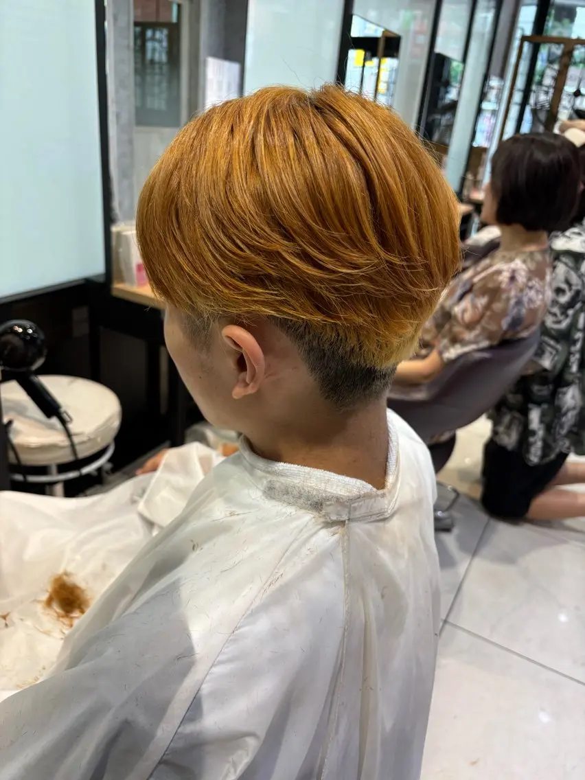 ショート メンズ カット 透明感ダブルカラー/ レイヤー💕miyuのヘアスタイル