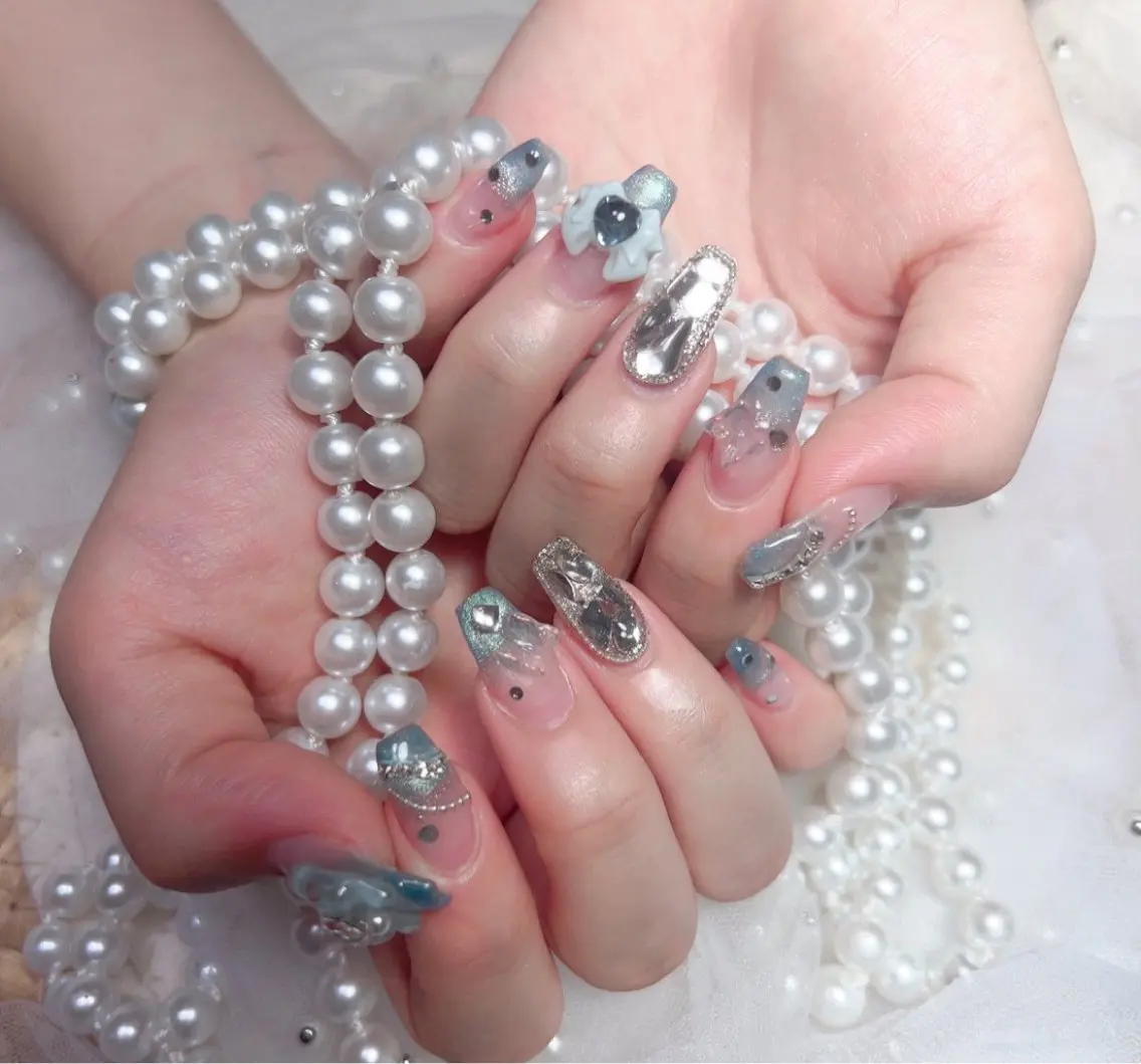 ネイル ハンドネイル 🎀M nails✨ ビューティーのネイルデザイン