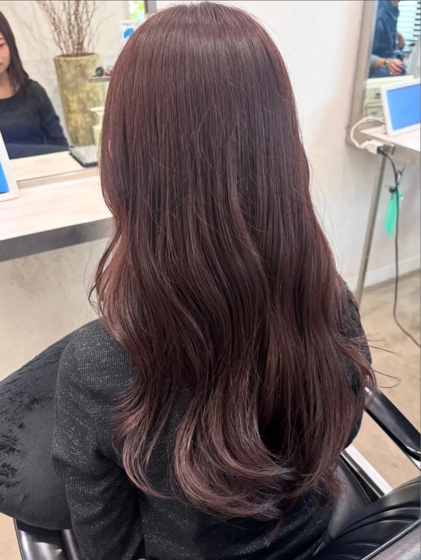 ロング カラー ブラウンカラー ピンクカラー ピンクブラウン カット ヘアカラー トリートメント 韓国ヘア🇰🇷 HINAのヘアスタイル