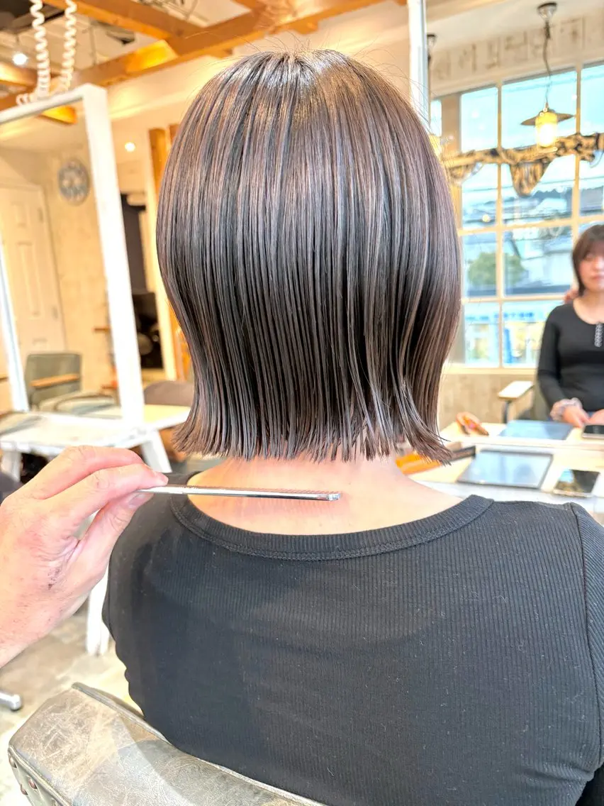 ショート 切りっぱなしボブ ボブ カット トリートメント 🍃ボブ&ショート 特化🍃髪質改善🍃のヘアスタイル