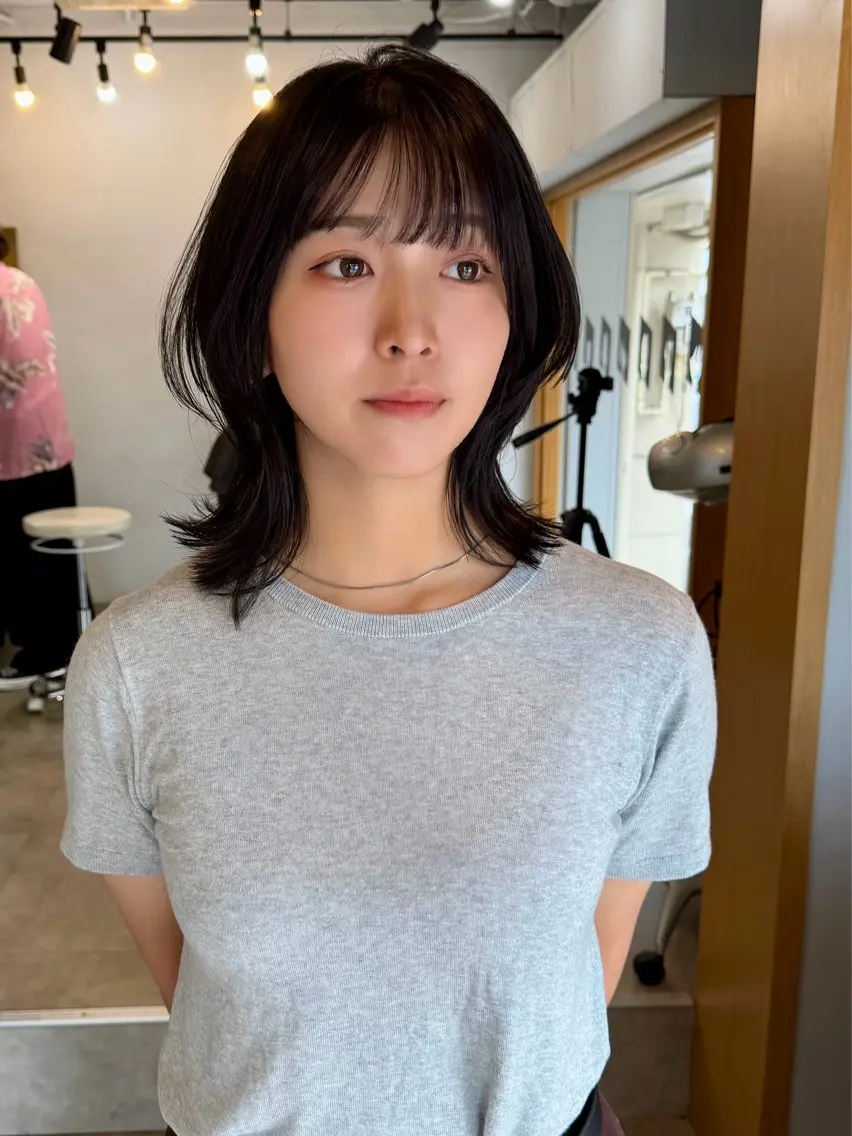 ミディアム カット 朝賀 健人のヘアスタイル