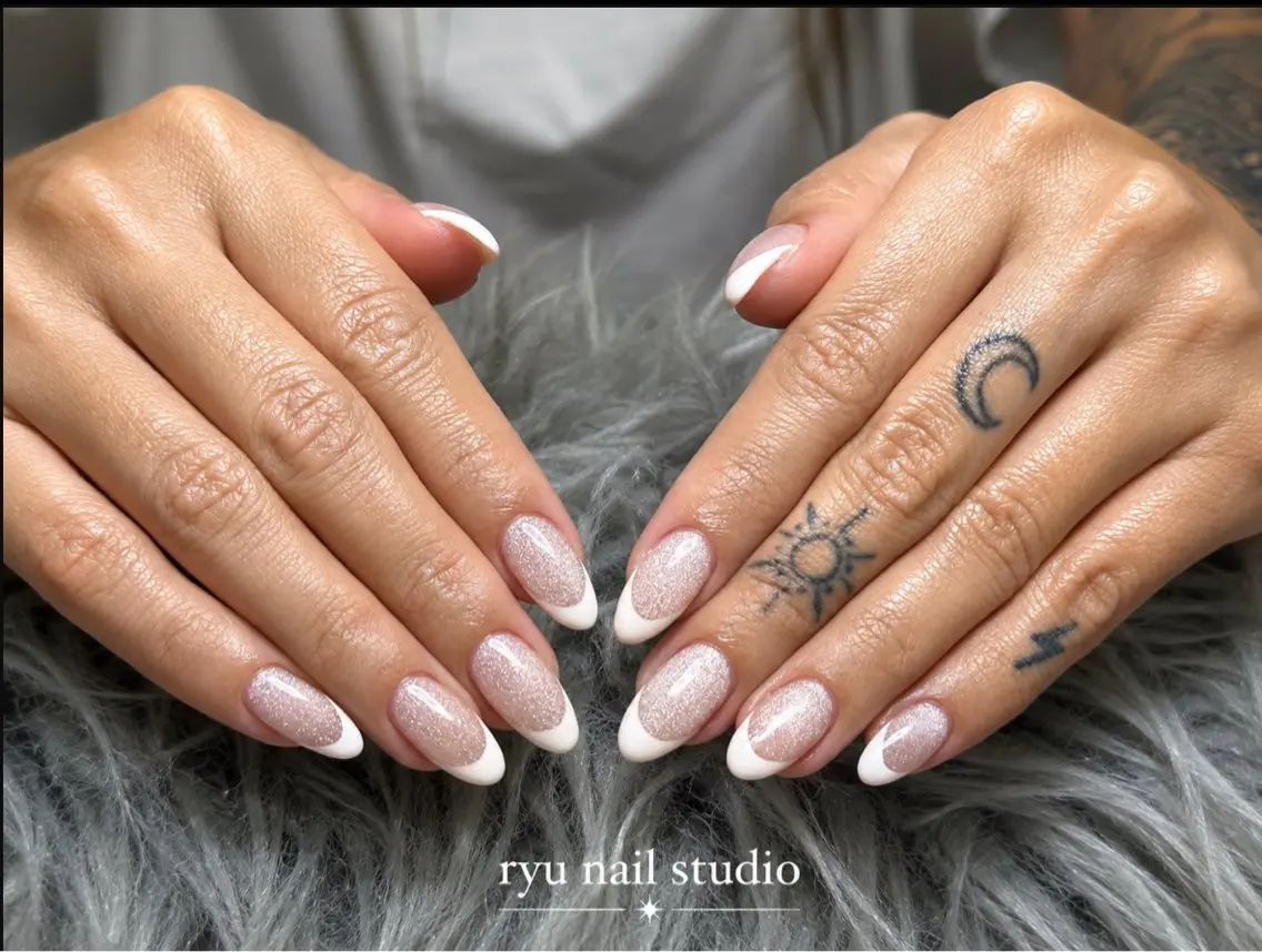ネイル アートネイル フレンチネイル ジェルネイル キラキラネイル ニュアンスネイル ハンドネイル Ryu Nail YukiChanのネイルデザイン