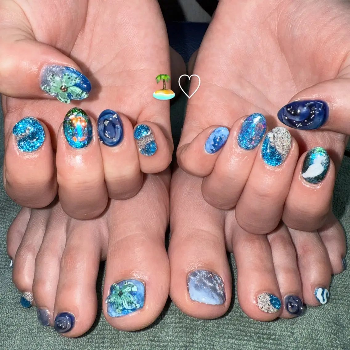 ネイル ブルー フットネイル シンプルネイル ハンドネイル posa nail モエミのネイルデザイン