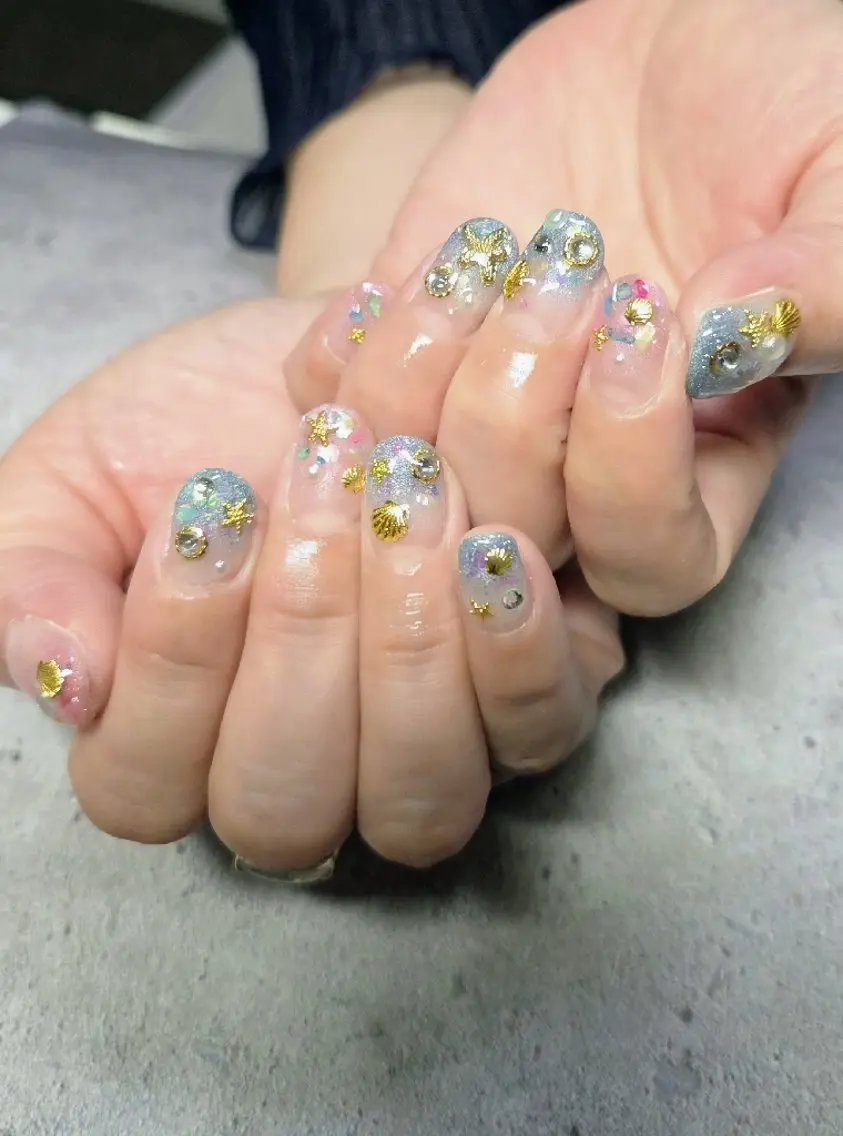 ネイル フラッシュネイル ジェルネイル グラデーション ホログラムネイル マグネットネイル ハンドネイル flure de neige yukiのネイルデザイン