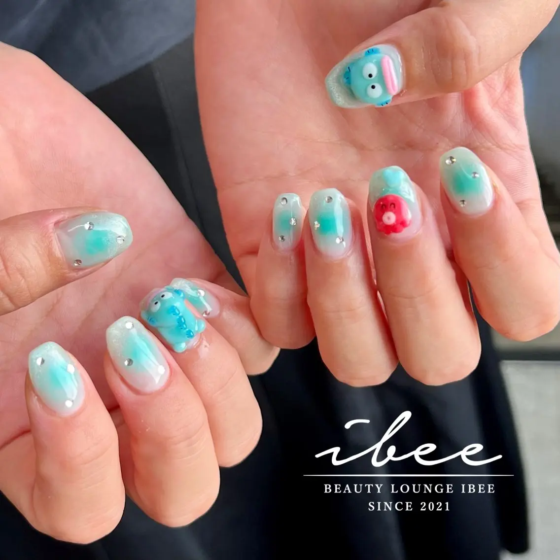 ネイル 持ち込み ibee nail 🤍yumiのネイルデザイン