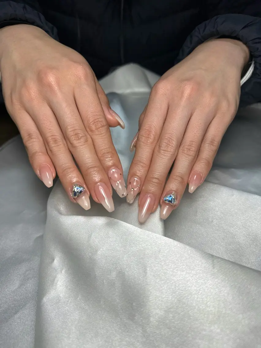 ネイル 持ち込み nail salon 凪のネイルデザイン