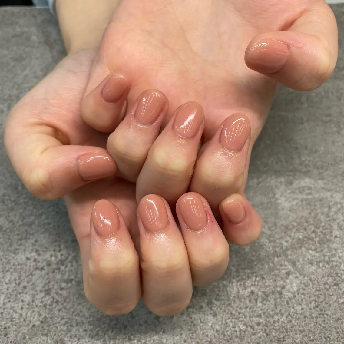 ネイル ワンカラーネイル MAXKELLY ANNAのネイルデザイン