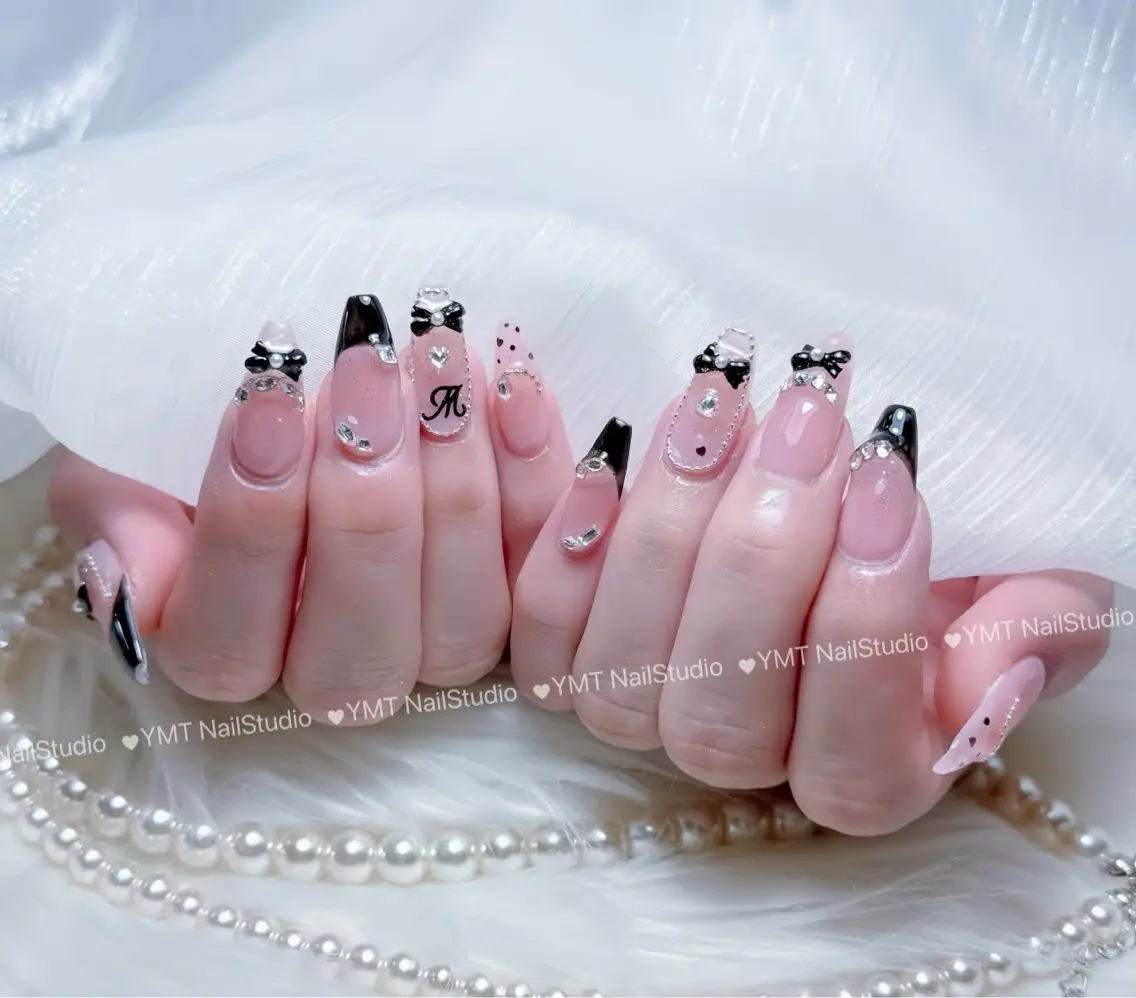 ネイル 長さ出し フットネイル ジェルネイル 韓国ネイル マグネットネイル ハンドネイル YMT. NailStudioのネイルデザイン