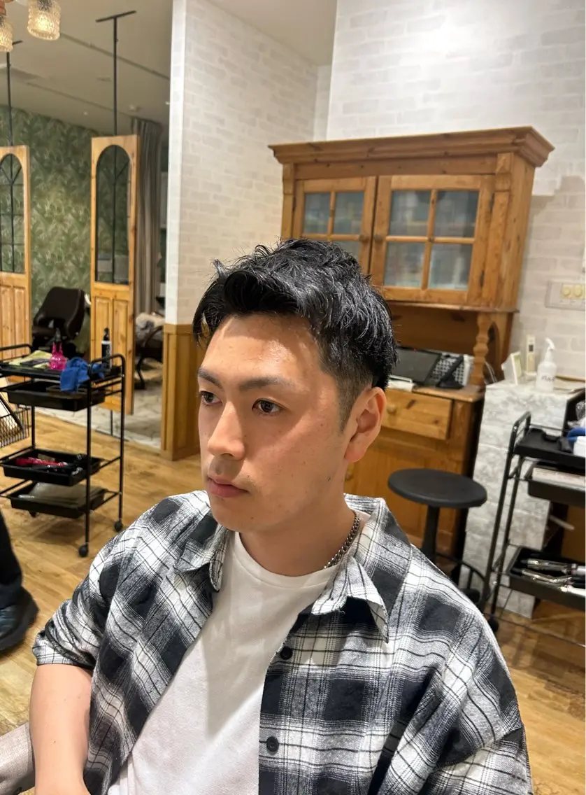 メンズ 鈴木 美紅のヘアスタイル