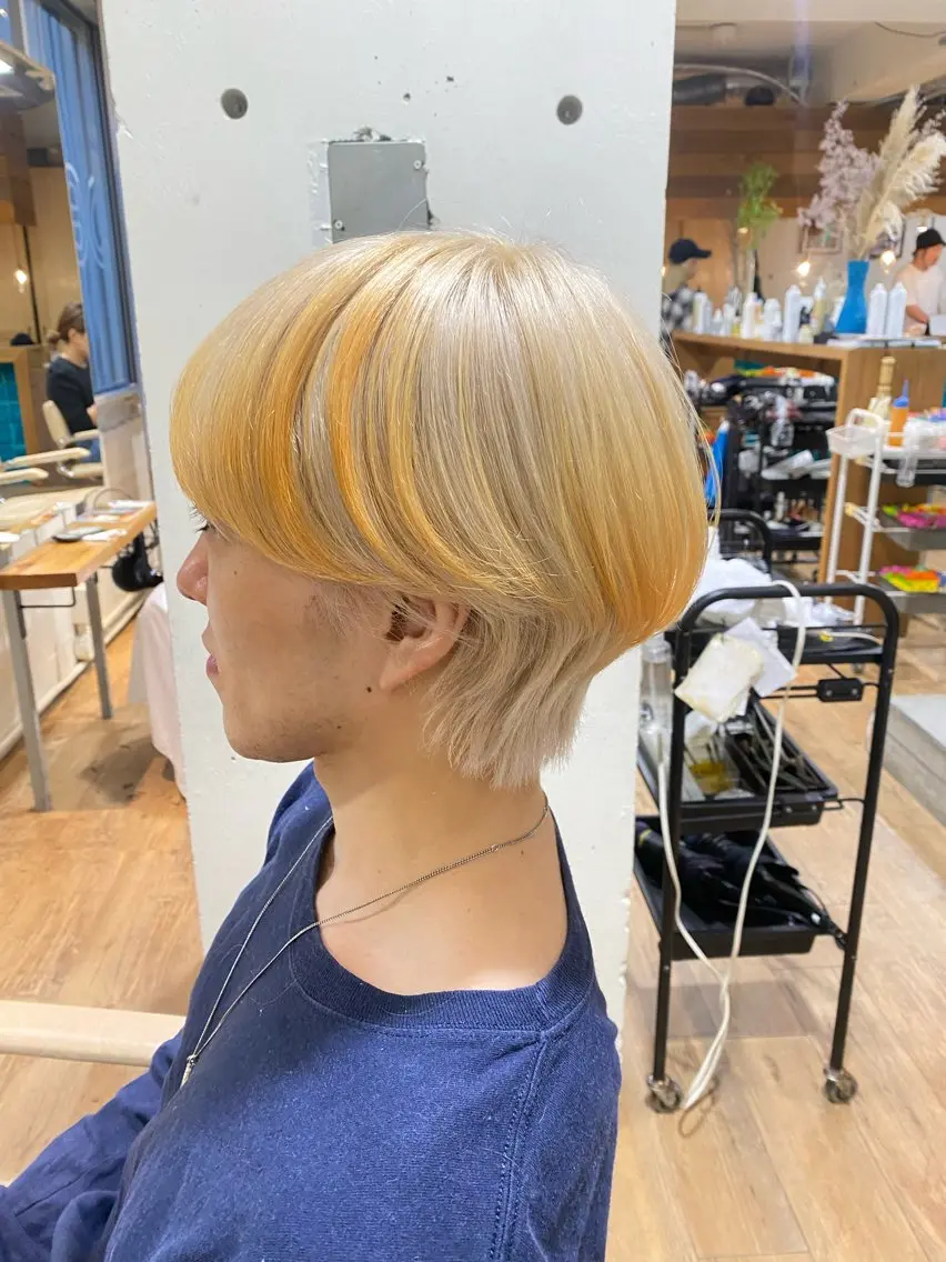 ショート カラー カット 竹内 柚子のヘアスタイル
