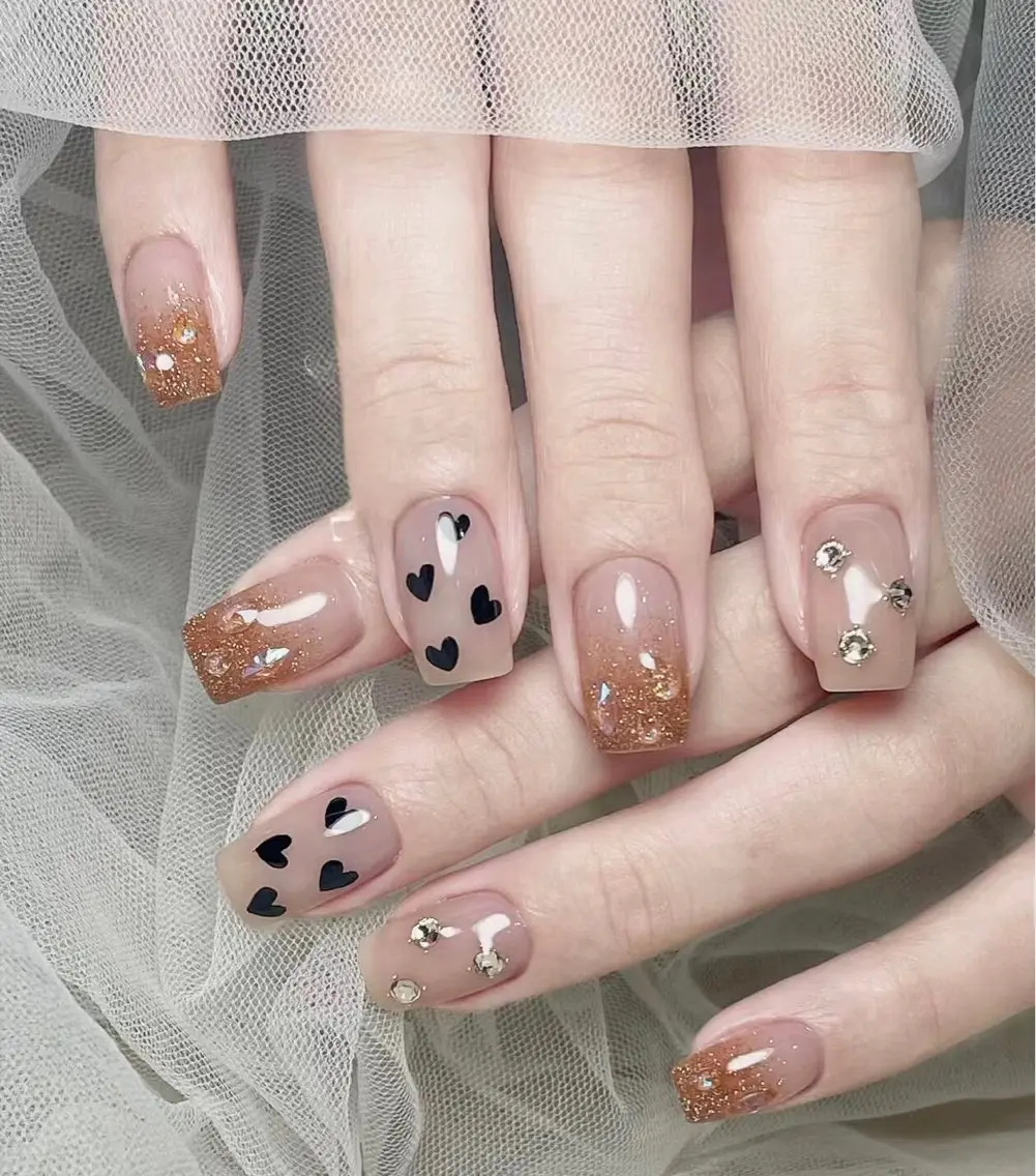 ネイル シンプルネイル ハンドネイル 谷口 雪のネイルデザイン