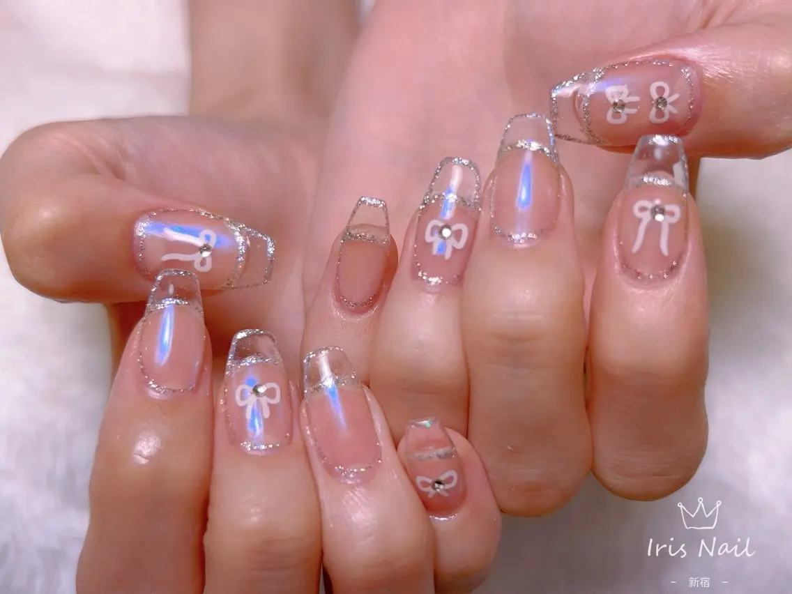 ネイル フレンチネイル ジェルネイル グラデーション 韓国ネイル マグネットネイル ハンドネイル 【長さ出し】 IRIS NAILのネイルデザイン
