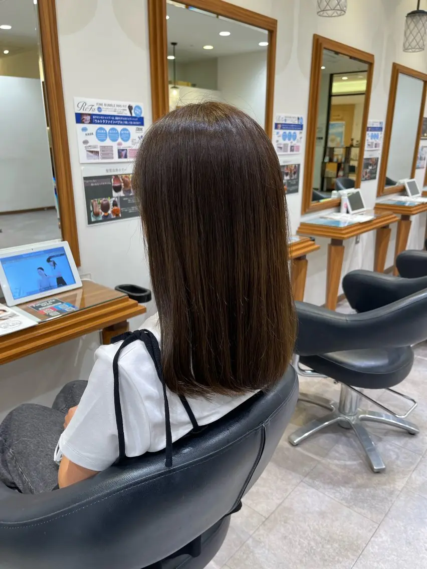 セミロング カラー ✂︎髪質改善・ Yuitoのヘアスタイル