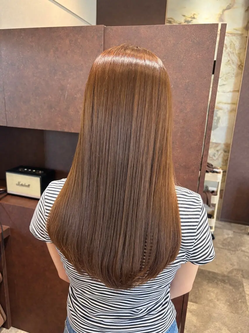 ロング カラー 吉田 萌花のヘアスタイル