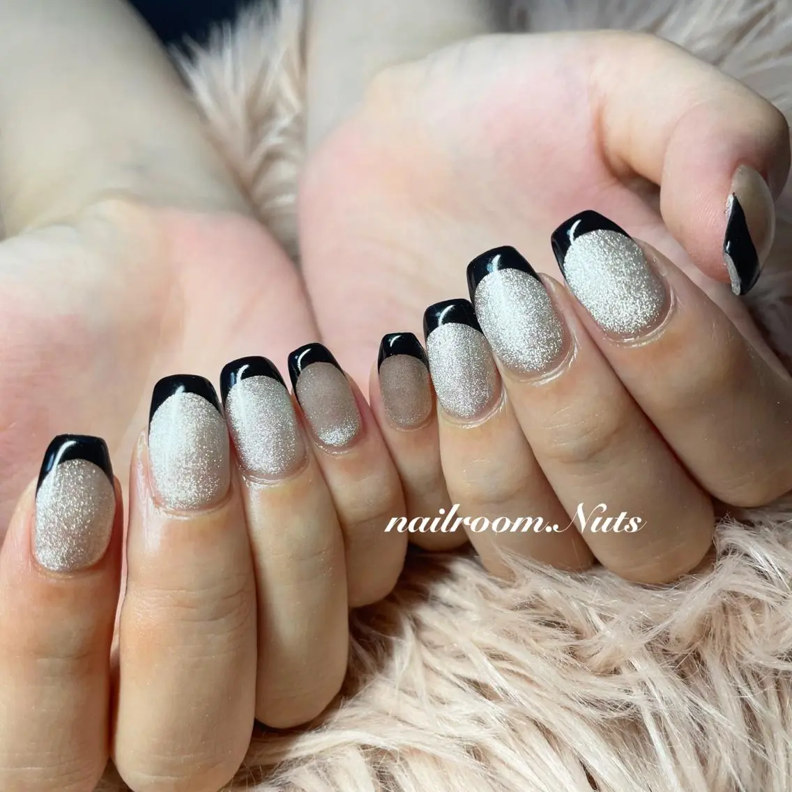 ネイル フレンチネイル ハンドネイル nailsalon Nutsのネイルデザイン