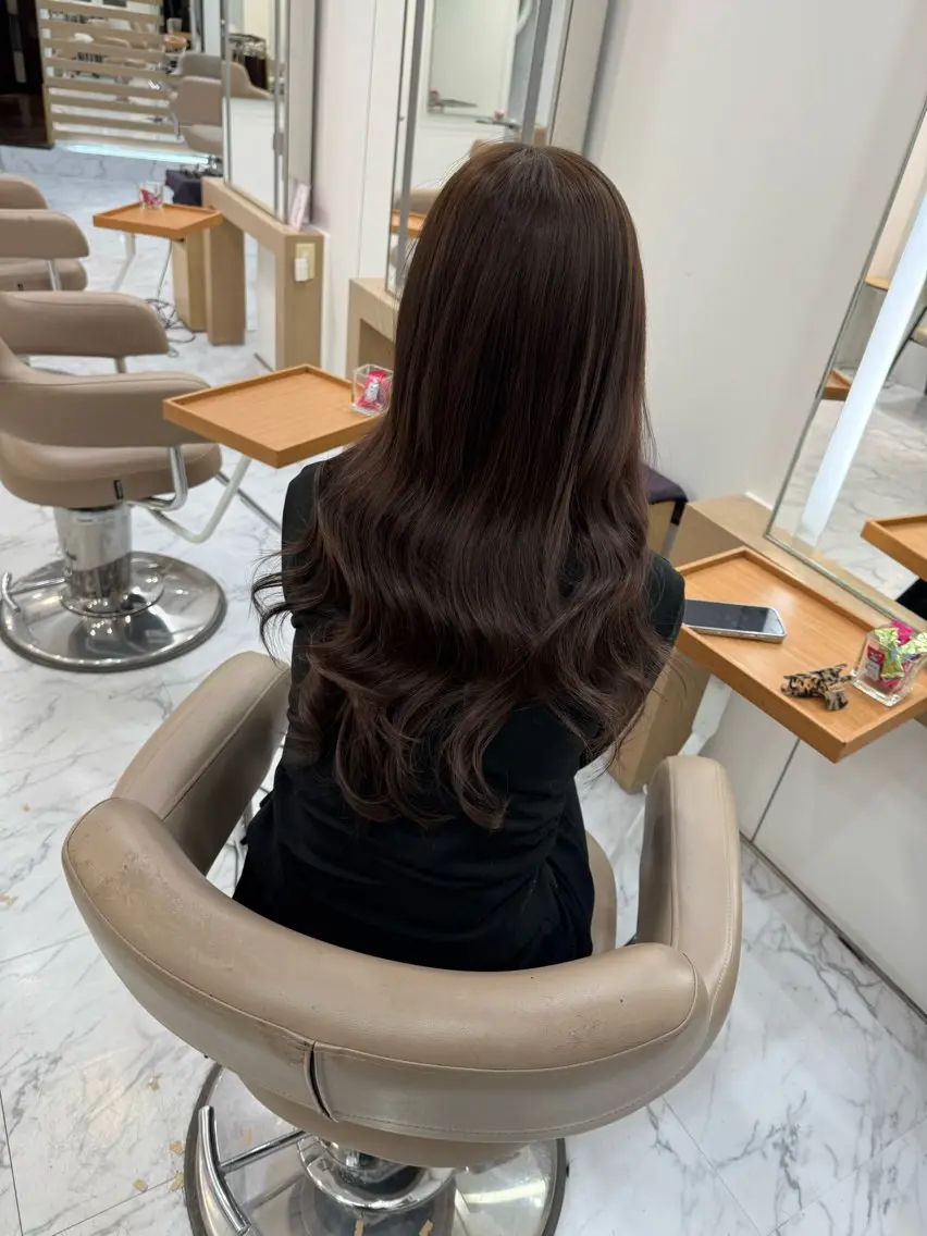 ロング シールエクステ エクステ 酸性ストレート 当日予約OKカット モデル濱川響太のヘアスタイル