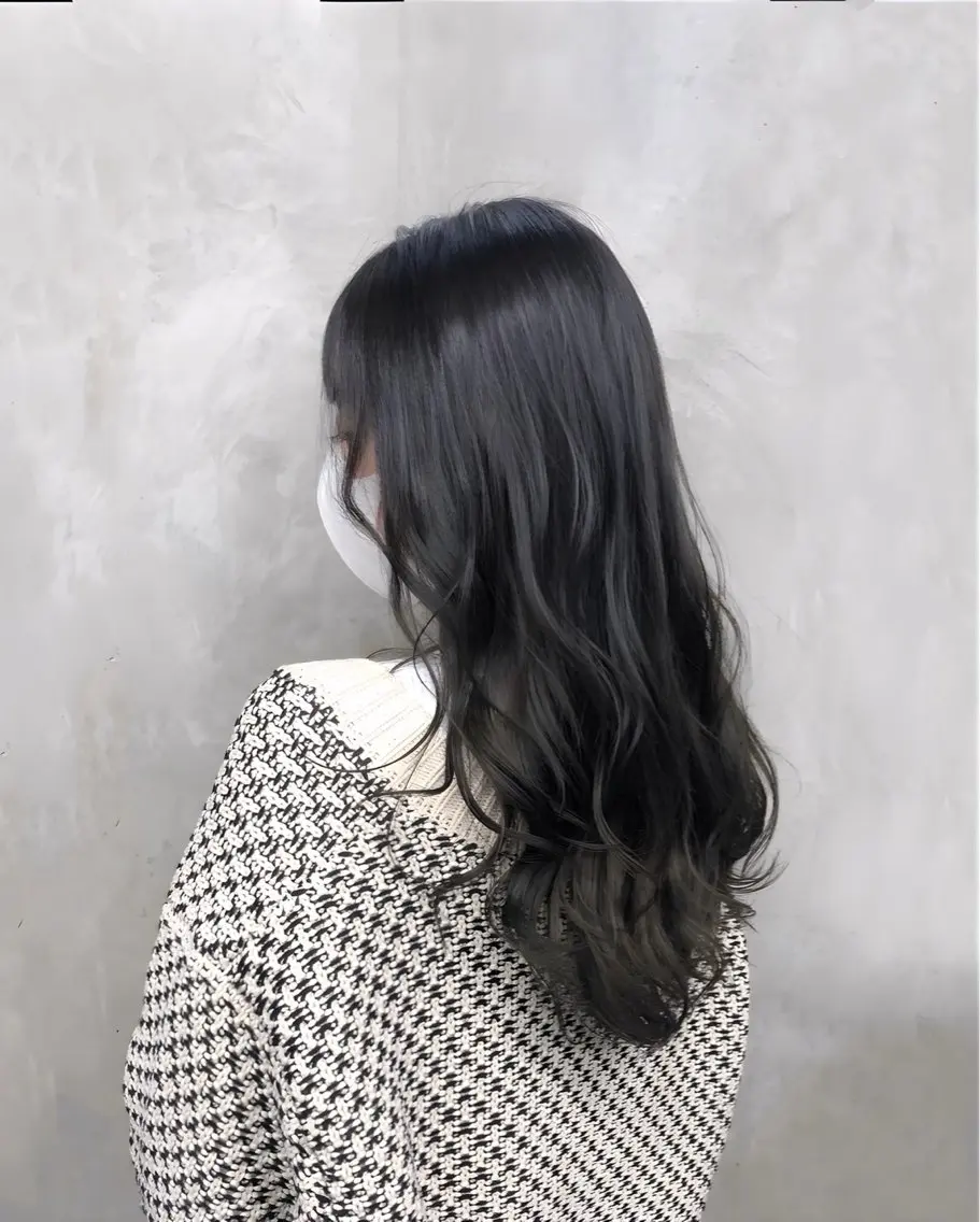 ロング カラー ヘアカラー 山下/高田馬場 /美髪/透明感カラーのヘアスタイル