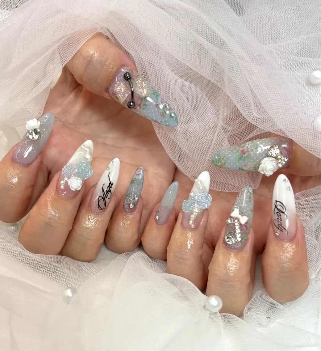 ネイル Pawtique Yunaのネイルデザイン