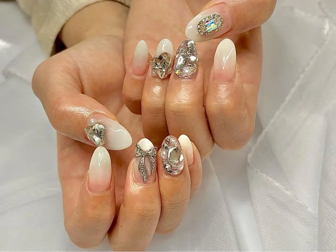 ネイル ハンドネイル フットネイル Nailsalon Fave/Rinaのネイルデザイン