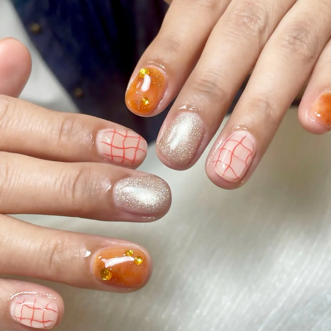 ネイル ニュアンスネイル オレンジ ハンドネイル remi 《稲城市＊Raf.》のネイルデザイン