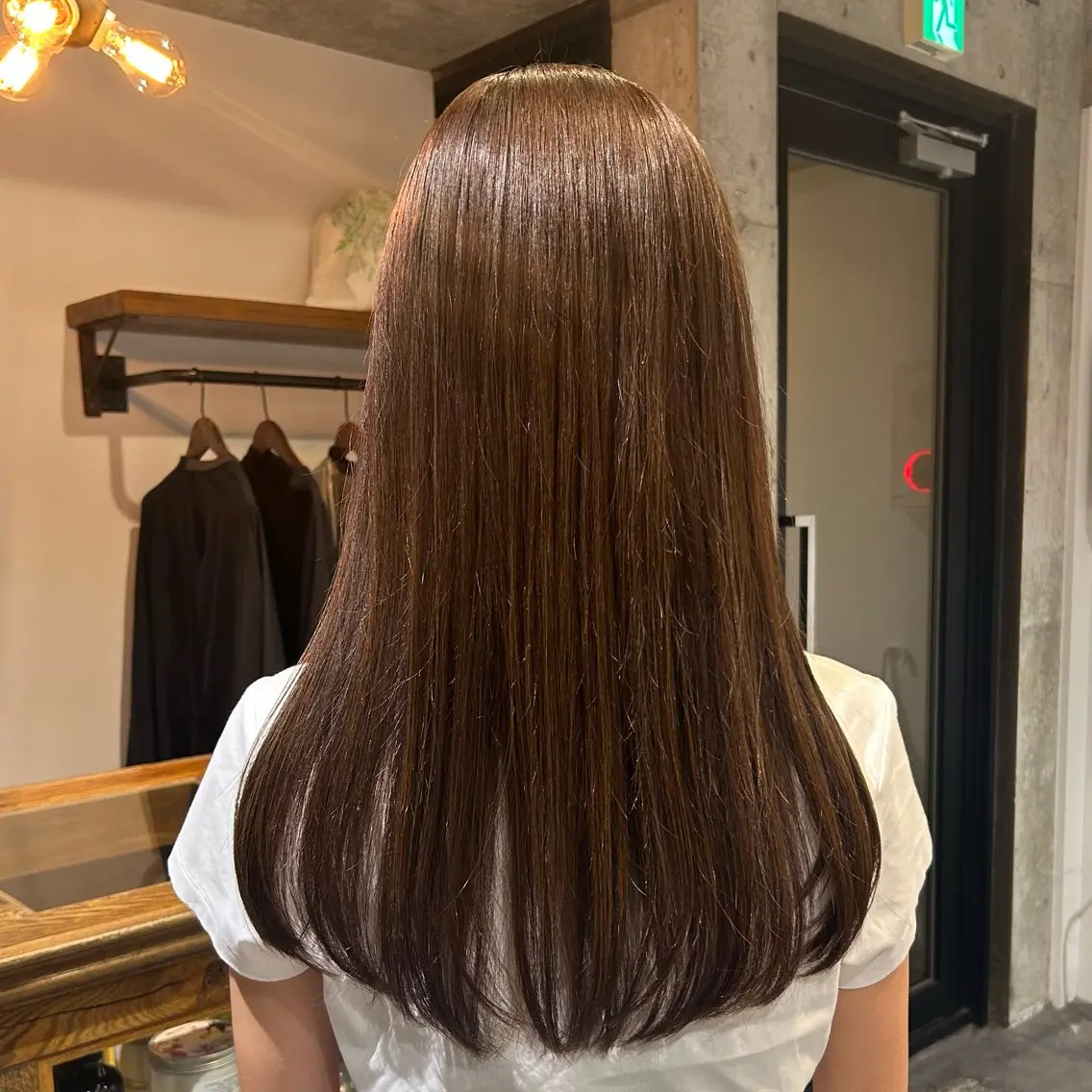 ロング 伊藤 瞳彩のヘアスタイル