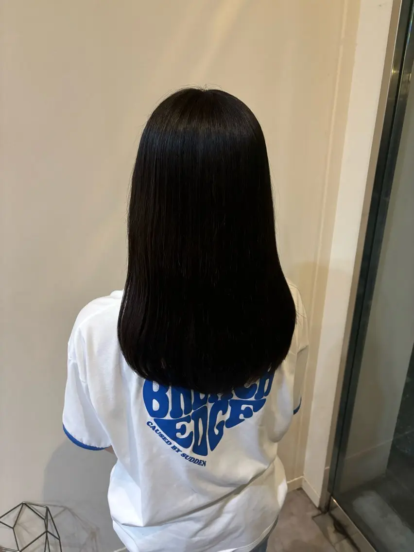 【ご新規様限定】カット + ベーシック縮毛矯正の写真