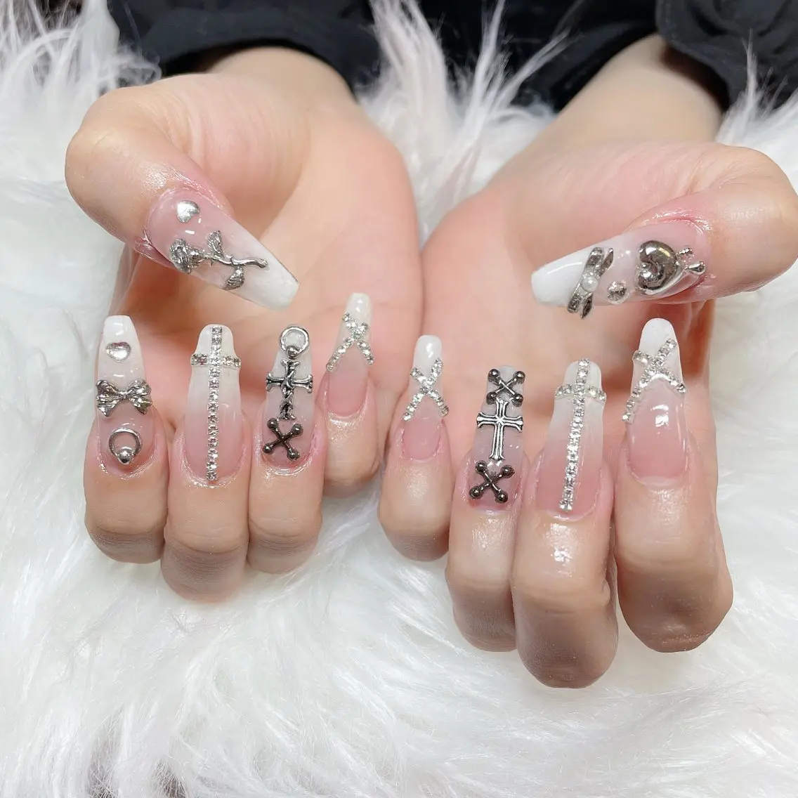 ネイル ハンドネイル D-BEAUTY Nailsalonのネイルデザイン