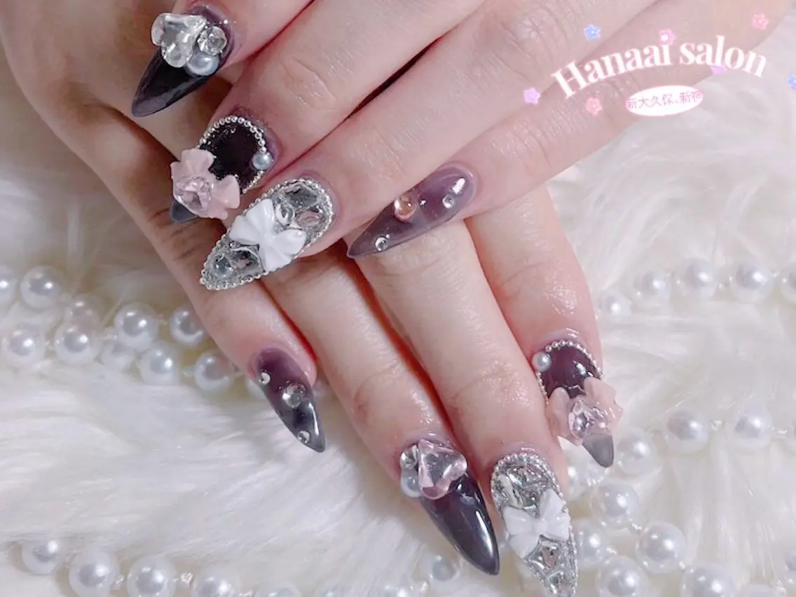 セミロング ハンドネイル Hanaai Salon新宿店のネイルデザイン