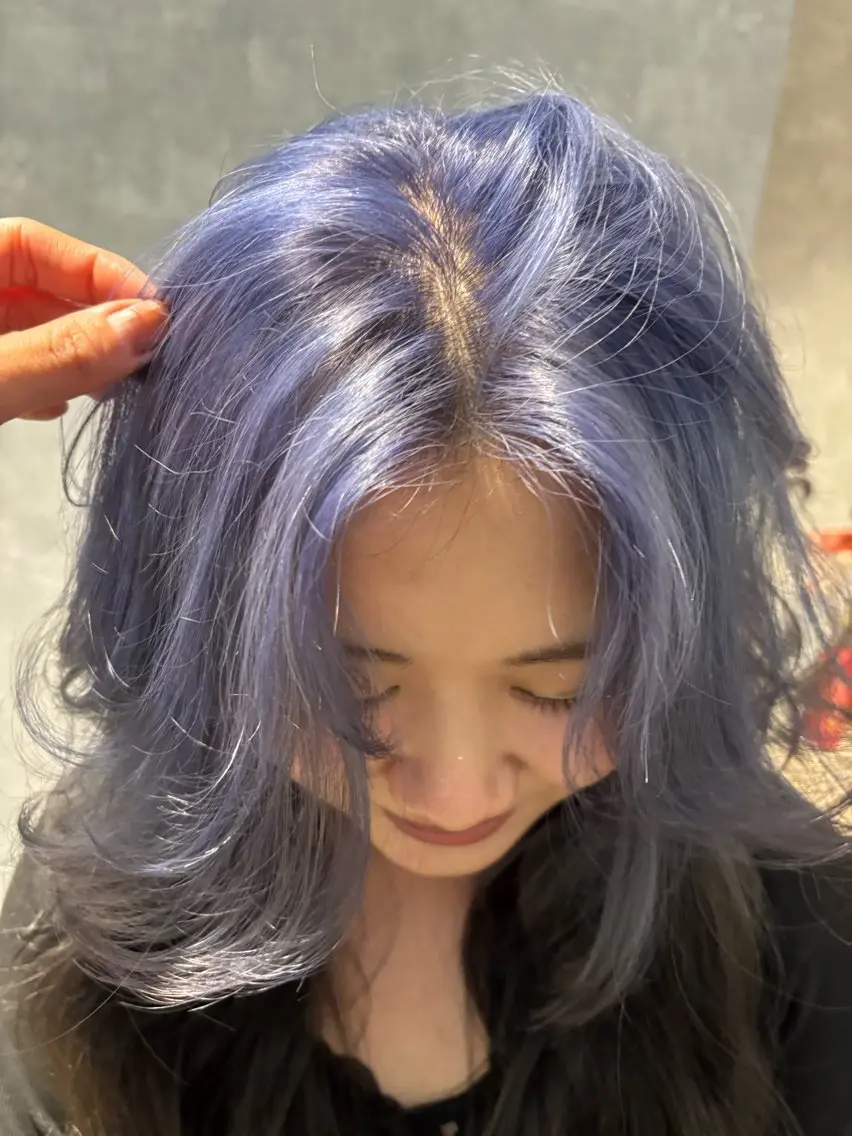 ˗ˏˋ 学生限定ˎˊ˗ ୨୧寒色系ハイトーン୨୧ダブルカラー+トリートメント༊*·˚👩🏼🩵(ブリーチ込み)の写真