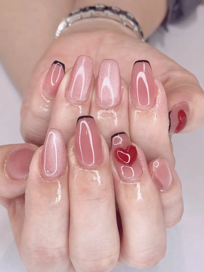 ネイル アートネイル オーロラネイル クリアネイル グラデーション ハート Ｎail Ｓalon ertiのネイルデザイン