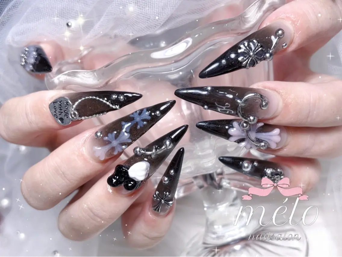 ネイル ハンドネイル Nailsalon mélo ももか🩷のネイルデザイン