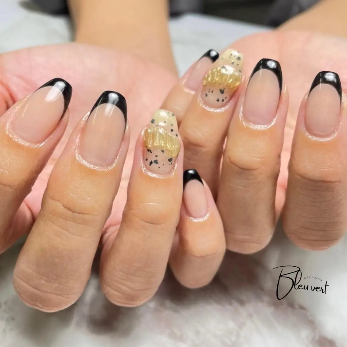 ネイル フレンチネイル Nailsalon Bleu vertのネイルデザイン