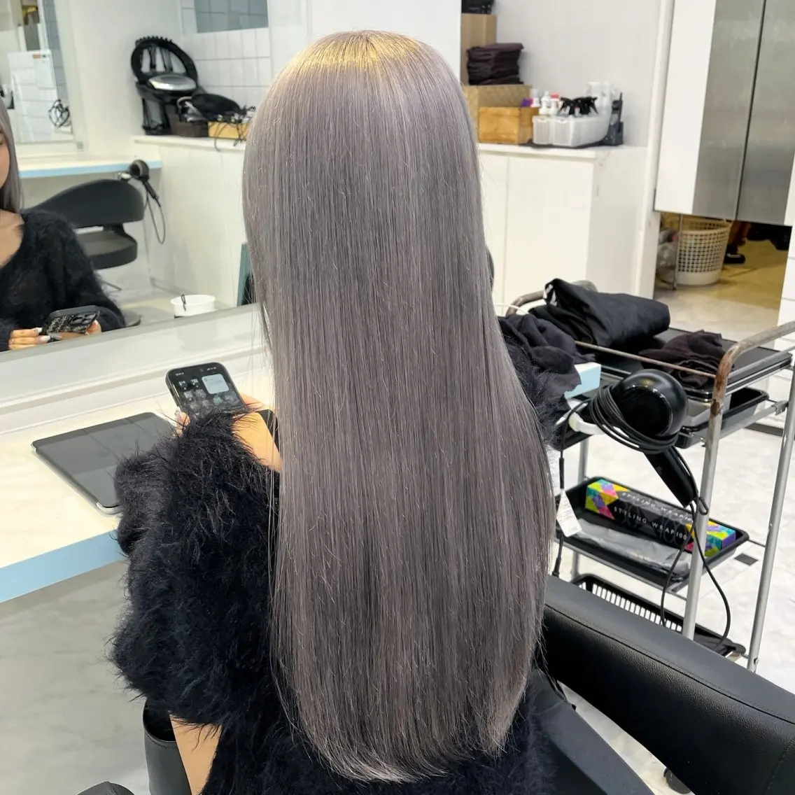 ロング カラー ヘアカラー トリートメント ブリーチカラー 🩵MIZUKIのヘアスタイル