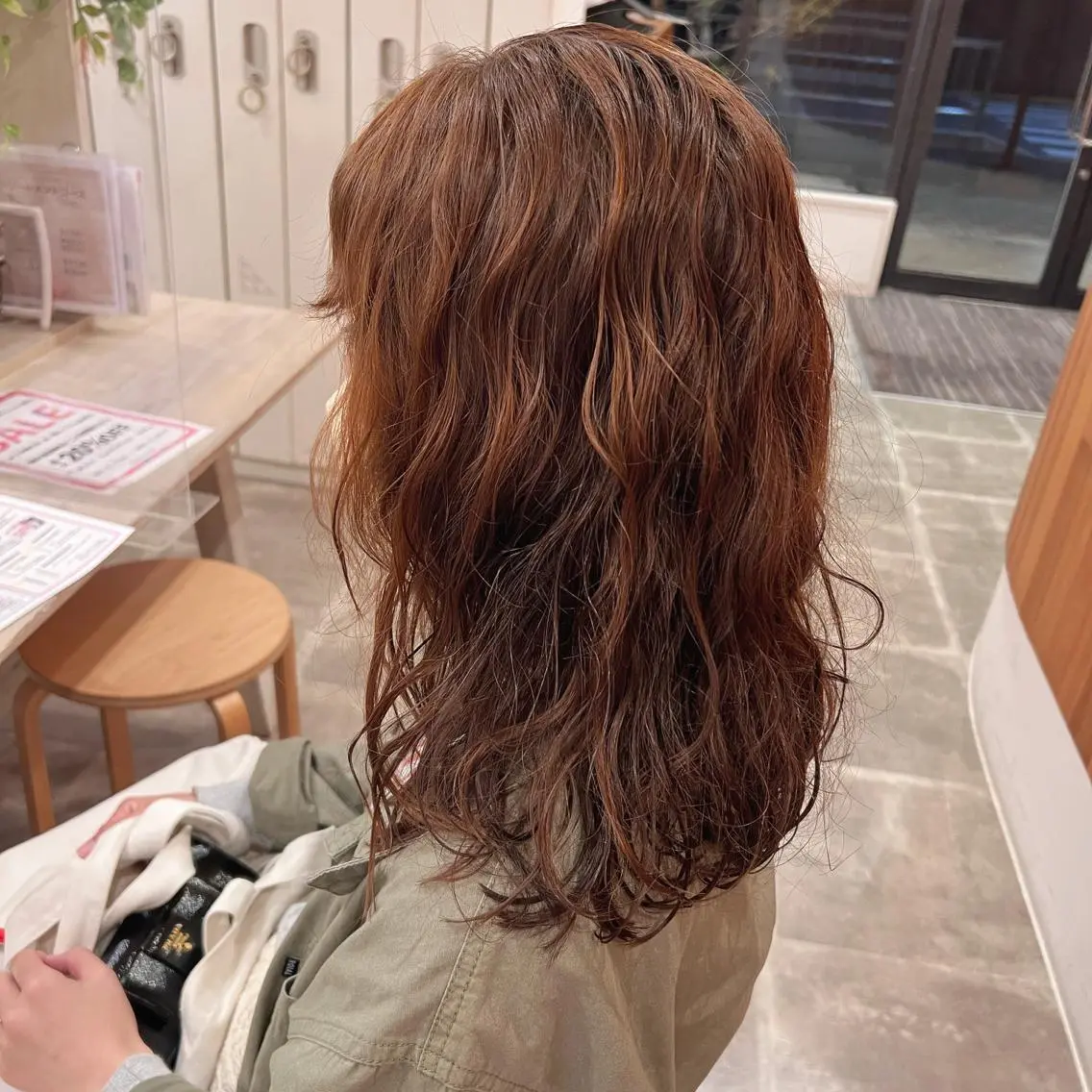 ロング パーマ アルシュ エモーションのヘアスタイル