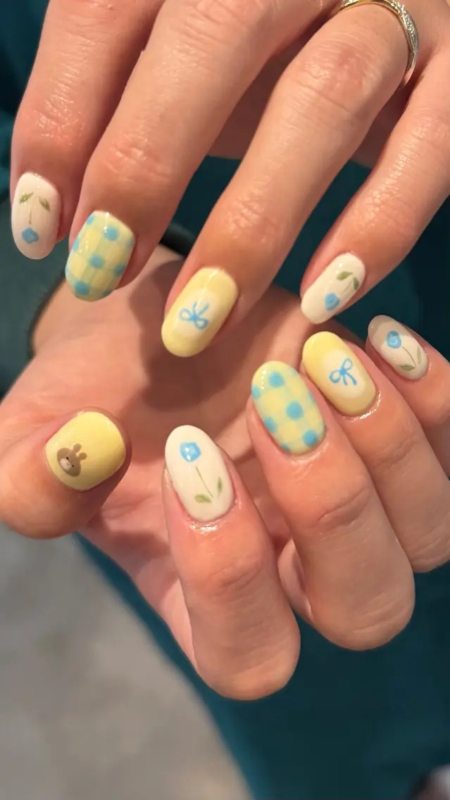 ネイル ハンドネイル m kaori𓃟のネイルデザイン