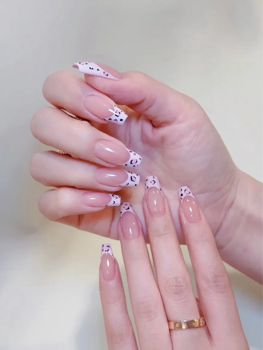 ネイル alena salonのネイルデザイン
