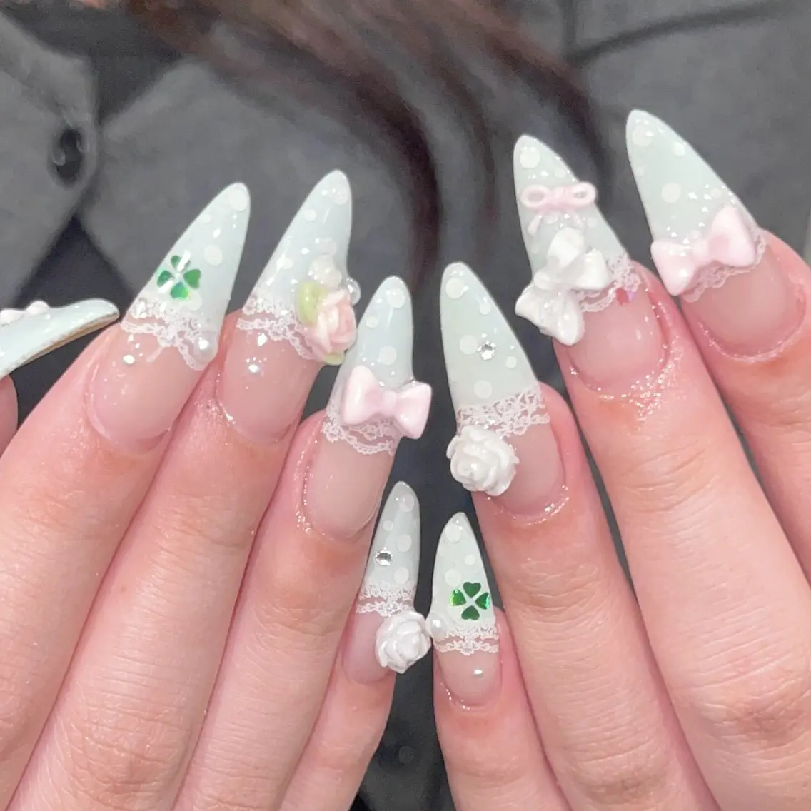 ネイル ハンドネイル 🧁fein. nana🩵のネイルデザイン