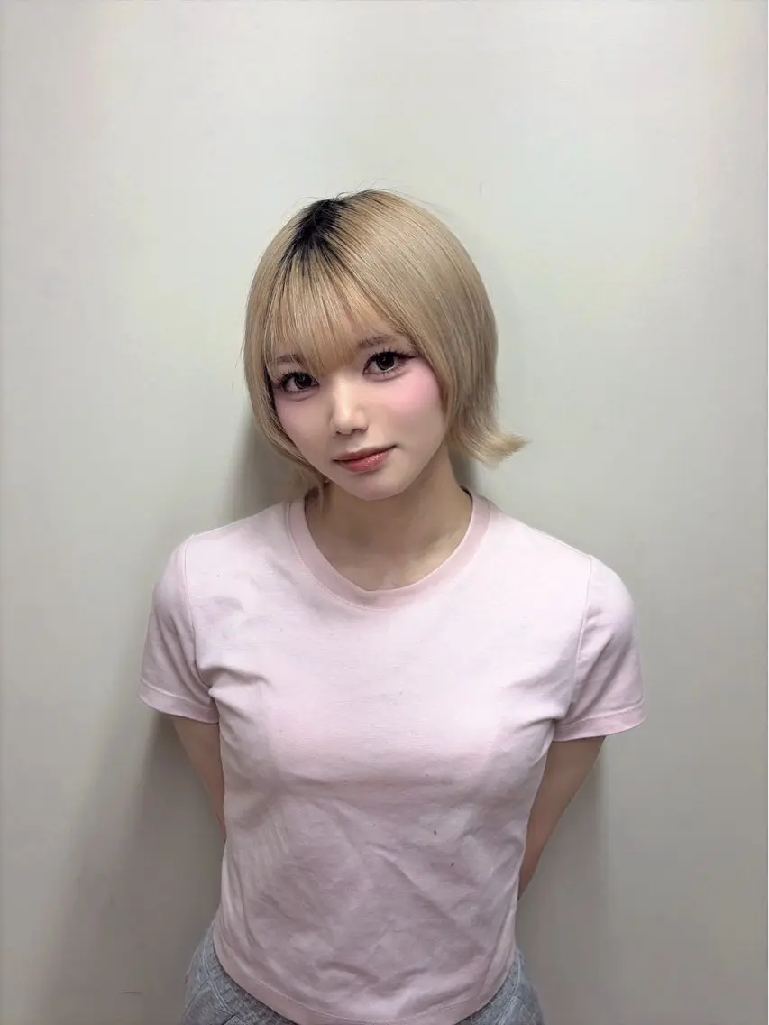 ショート ボブレイヤー ボブ レイヤーカット 今西 惟之のヘアスタイル