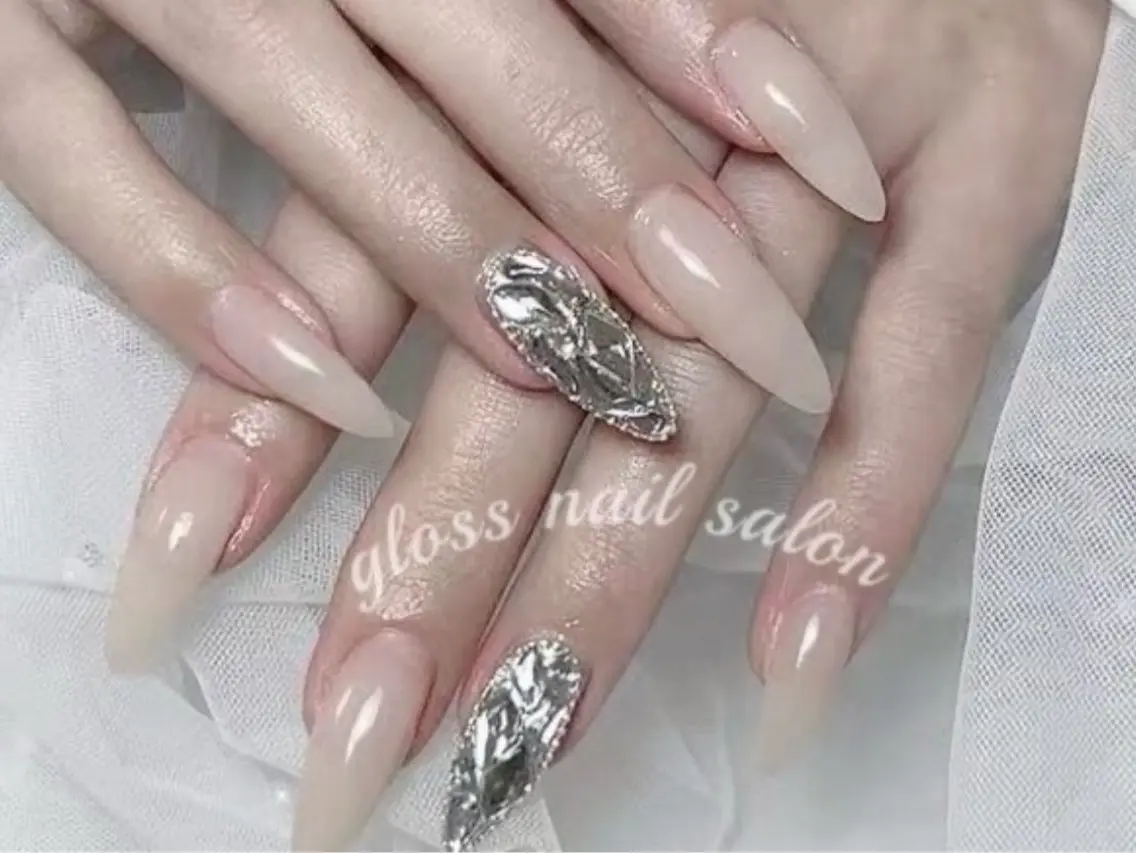 ネイル ハンドネイル りこ🫧 gloss nailのネイルデザイン
