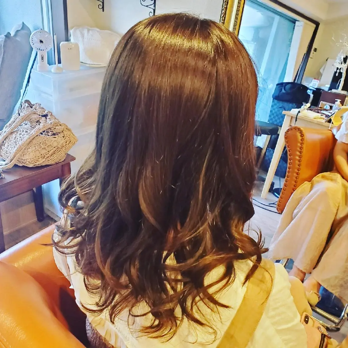 ロング カラー ブリーチ イルミナカラー 外国人風カラー トリートメント 酸熱トリートメント カット ヘアカラー トリートメント spa hair ark 富井直美のヘアスタイル