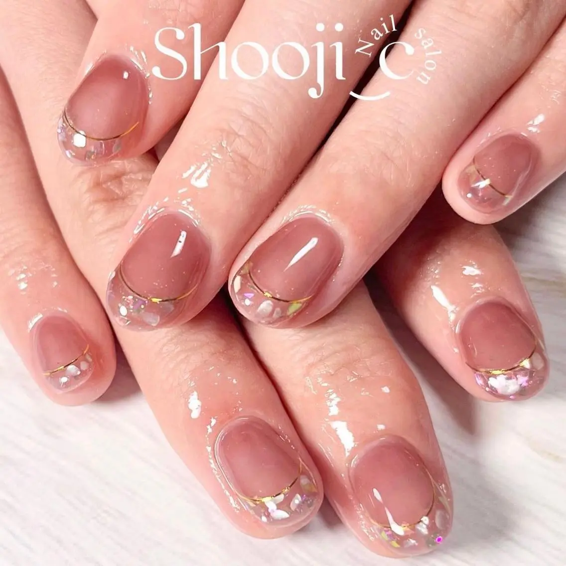ネイル アートネイル 長さ出し フレンチネイル ジェルネイル ゴールド Shooji_c Nail salonのネイルデザイン
