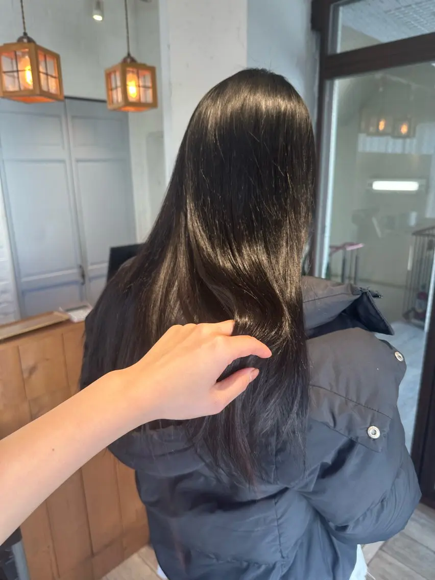 ロング パーマ ブリーチカラー🫧 森　凪沙のヘアスタイル