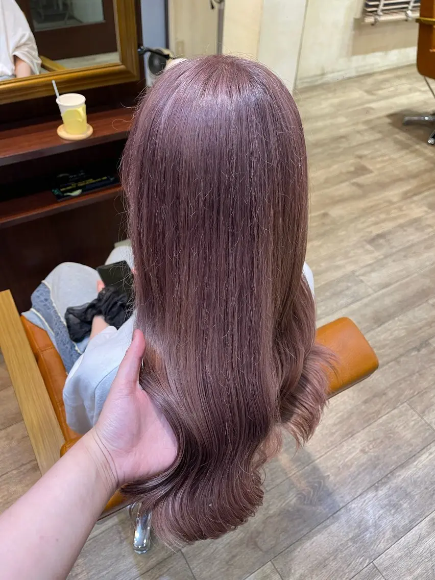 カット+ブリーチリタッチ+カラー+3step treatmentの写真