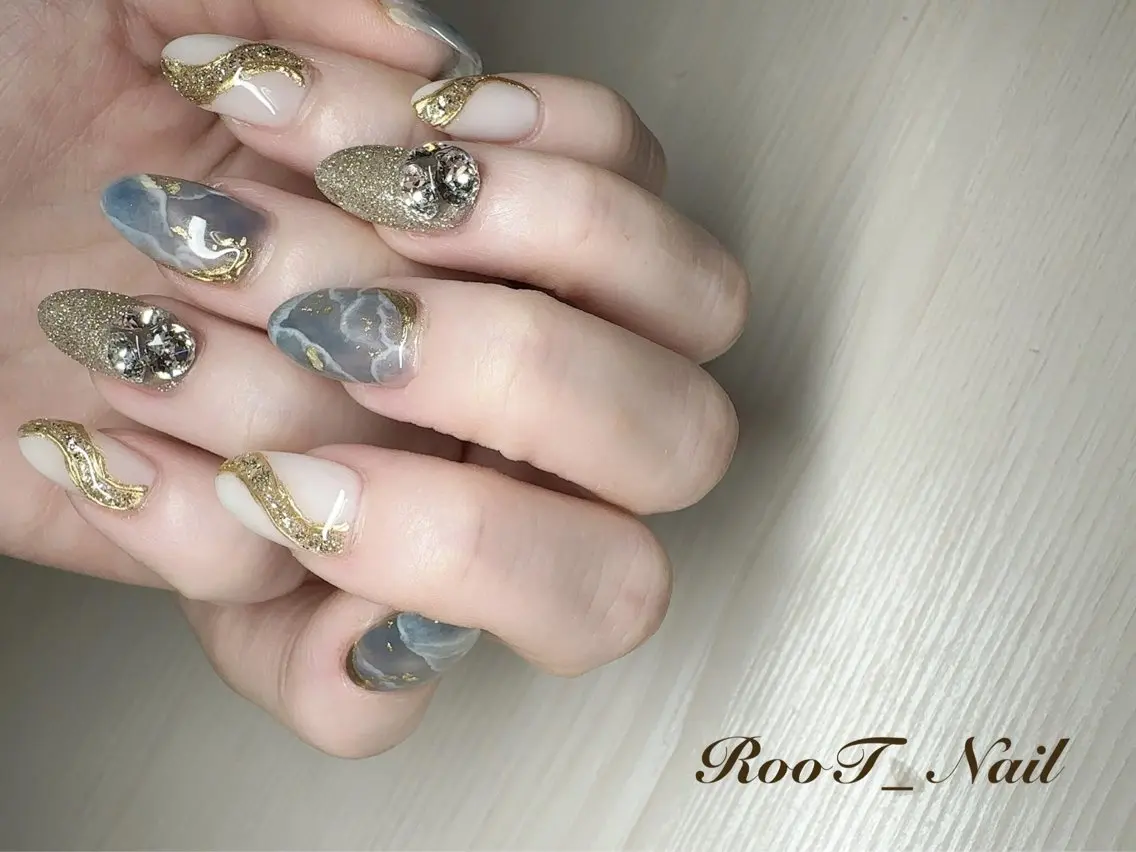 ネイル ニュアンスネイル ハンドネイル RooT Nailのネイルデザイン