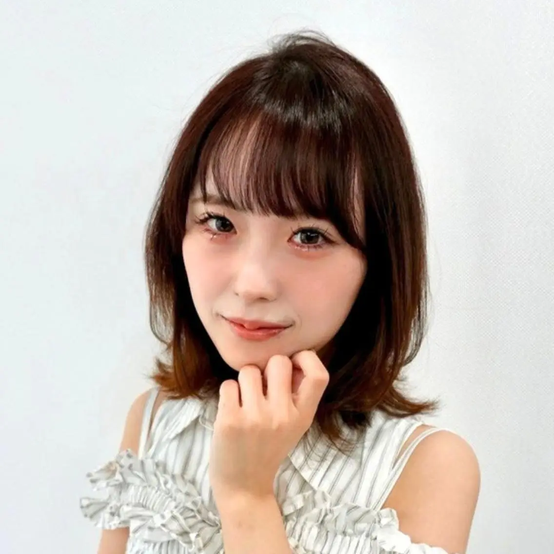 ミディアム カラー ブラウンカラー チョコレートブラウン ボブ 小顔カット ❇️安達 優心❇️ レイヤー/艶髪特化のヘアスタイル