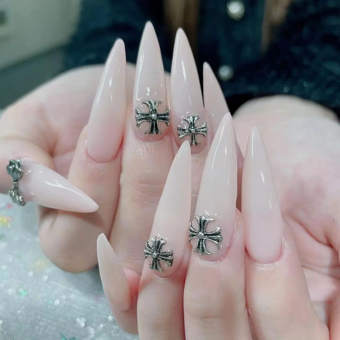ネイル Queen's ゆなのネイルデザイン