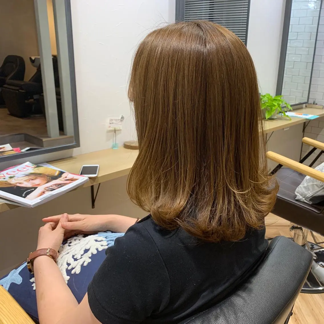 ミディアム カラー カット ヘアカラー トリートメント 原山 直人のヘアスタイル