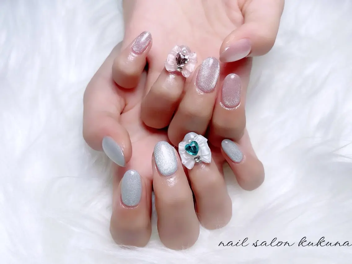 ネイル マグネットネイル マグネットワンカラー ワンカラーネイル ワンホン/韓国 nail 大阪アメ村のネイルデザイン