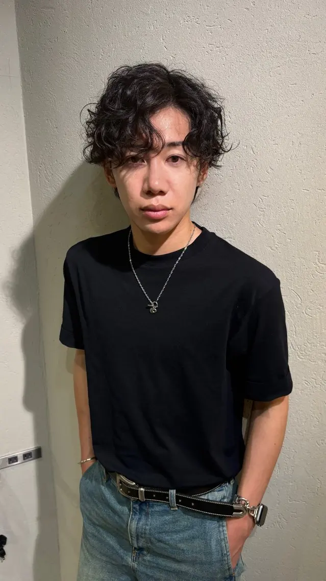 ミディアム パーマ メンズ カット 鈴木 颯真ウィリアムのヘアスタイル